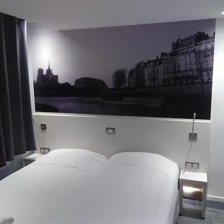 Hotel Kyriad 12 - Nation
