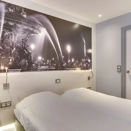 Kyriad 12 - Nation 3* Paris