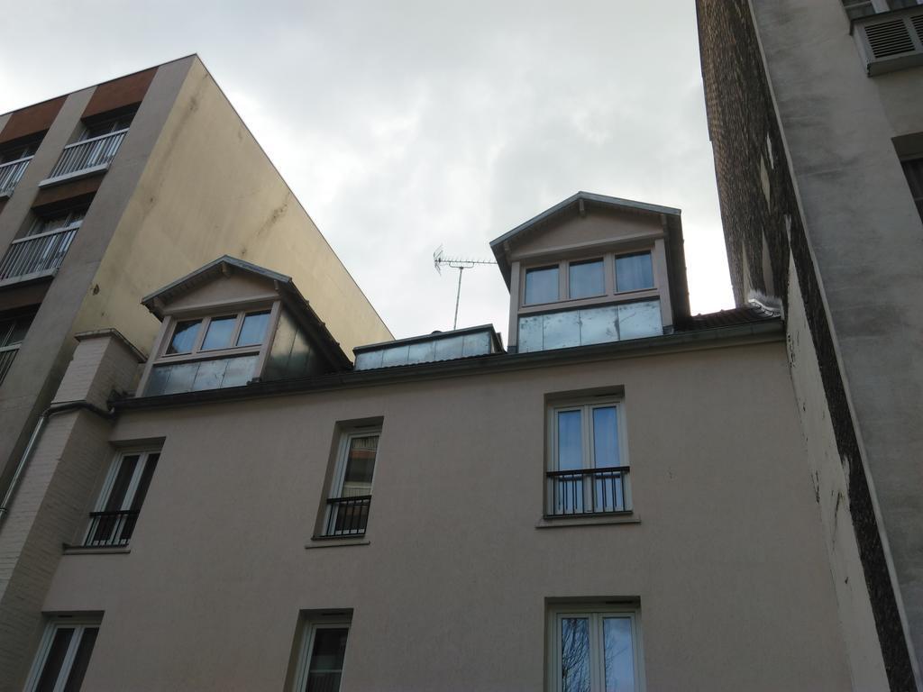 Hotel Kyriad 12 - Nation 3*