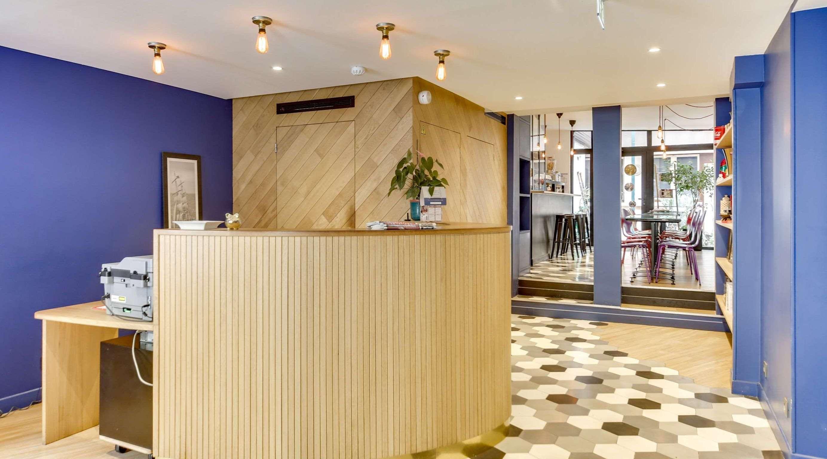 Kyriad 12 - Nation Hotel 3*