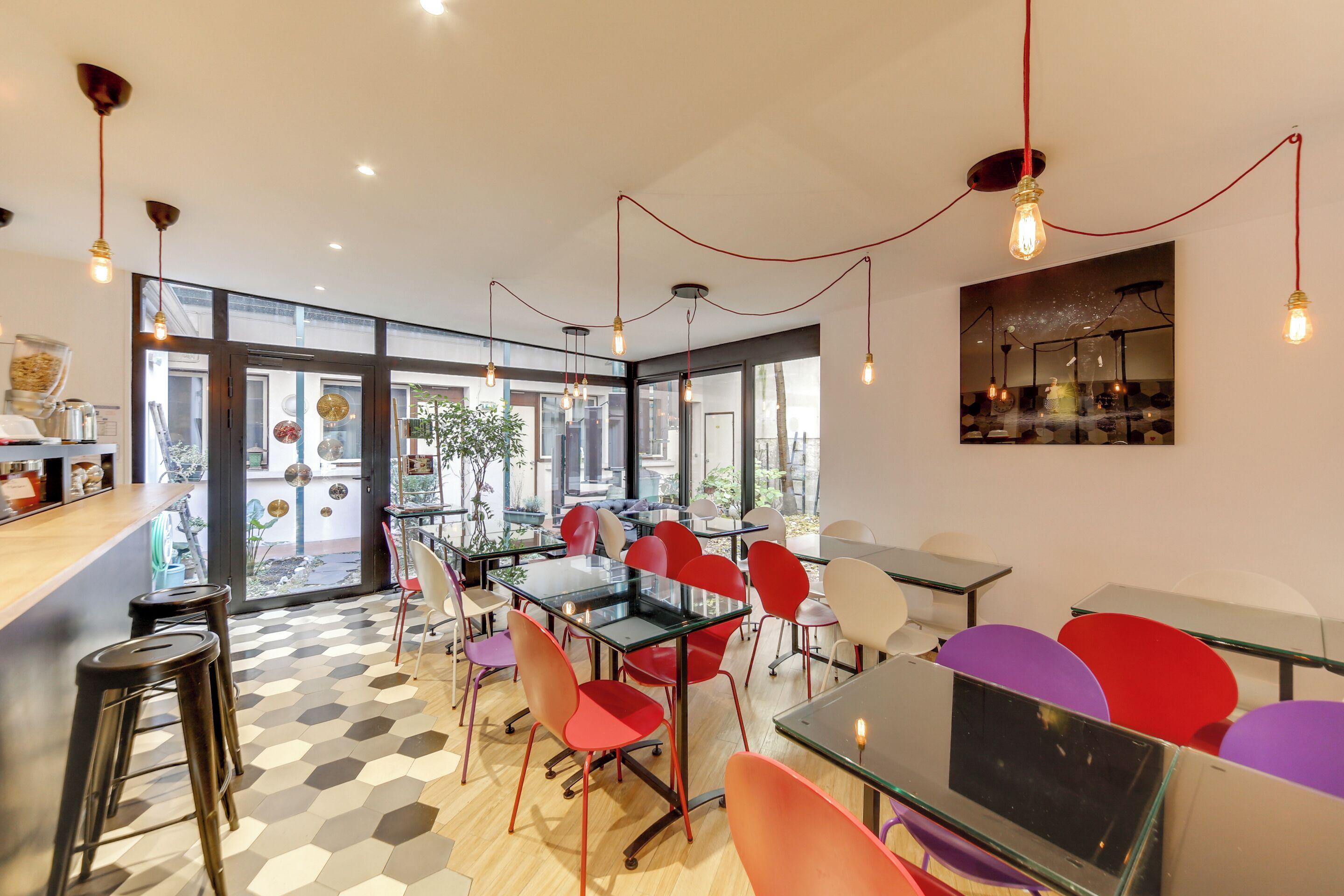 Hotel Kyriad 12 - Nation